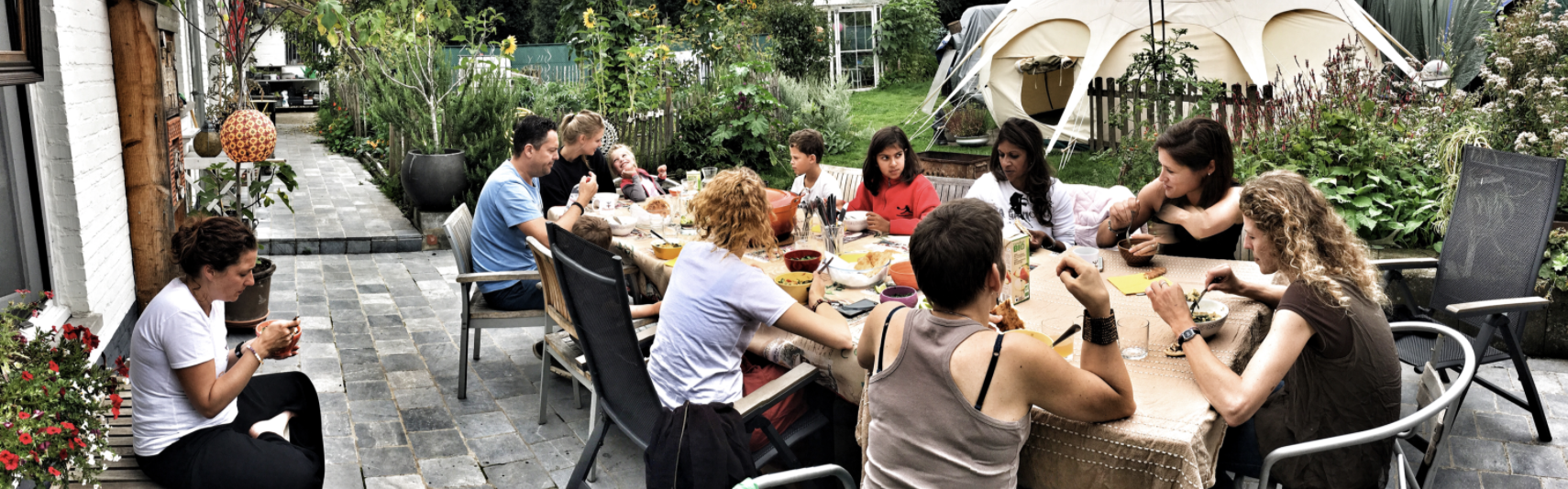 Shantaram Yoga - Kids workshop yogafest 2017