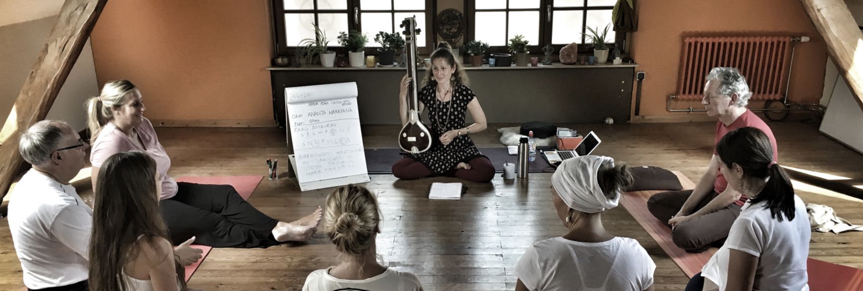 Shantaram Yoga - Druphad workshop 