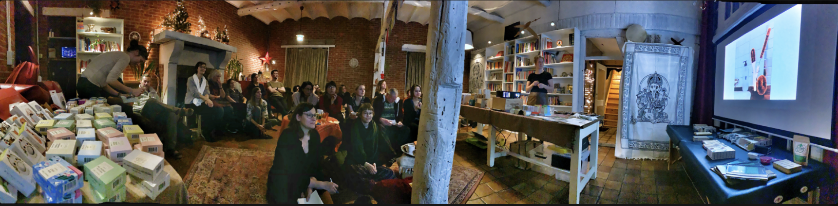 Shantaram Yoga - Klinder demonstratie